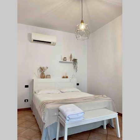 Unconventional Apartment: Centro Storico Con Bici มานโตวา ภายนอก รูปภาพ
